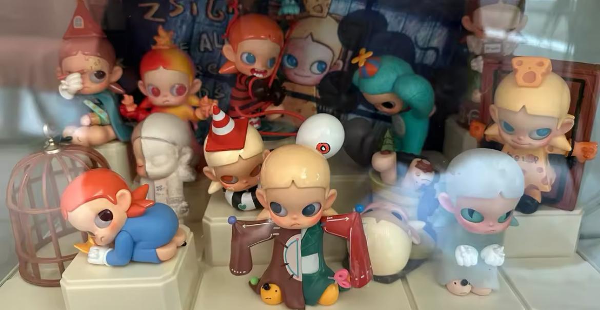 ZSIGA •Twins •Let It Be •We All Are Kids Amazon.com: POP MART Zsiga Let It Be Series Figures, 12Pcs