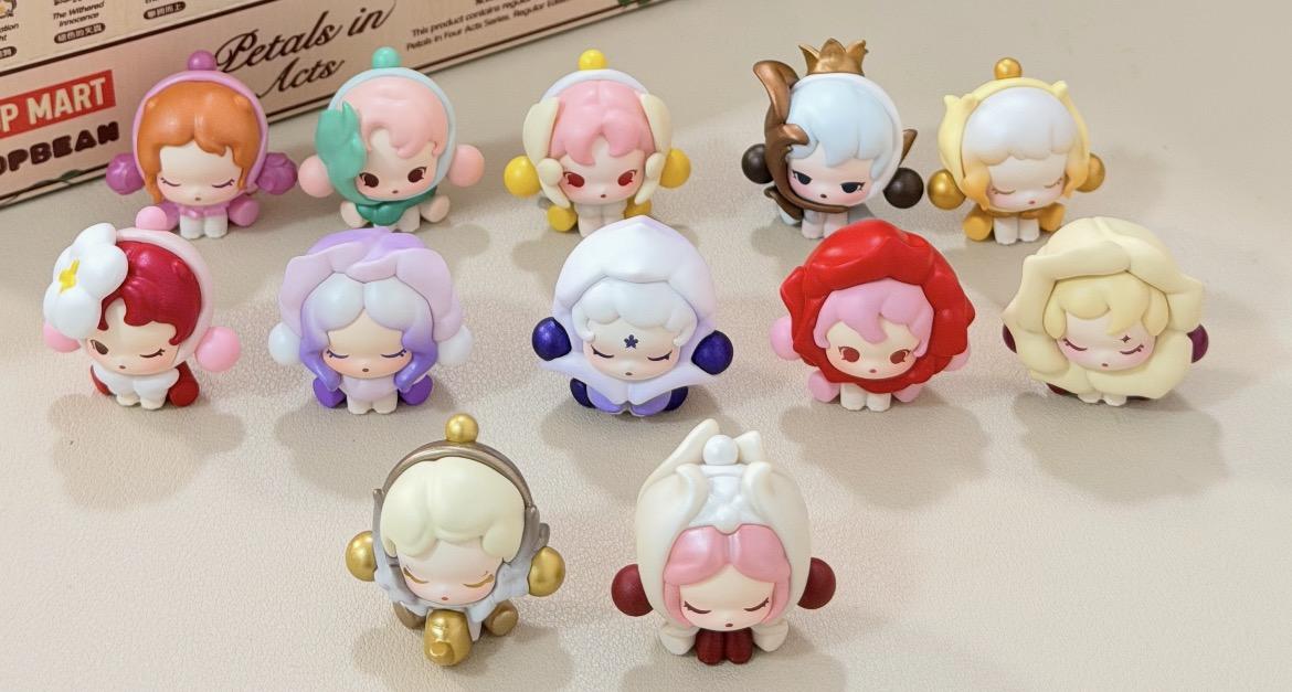 SKULLPANDA スカルパンダ　The Frost Beans フィギュア Skullpanda Pop Bean Petals in Four Acts Series – TOYSEZ