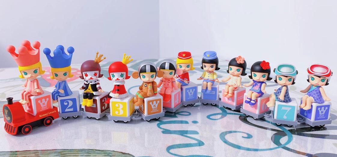 POPMART MOLLY ハッピートレインパーティー12個セット MOLLY Happy Train Party Series – TOYSEZ