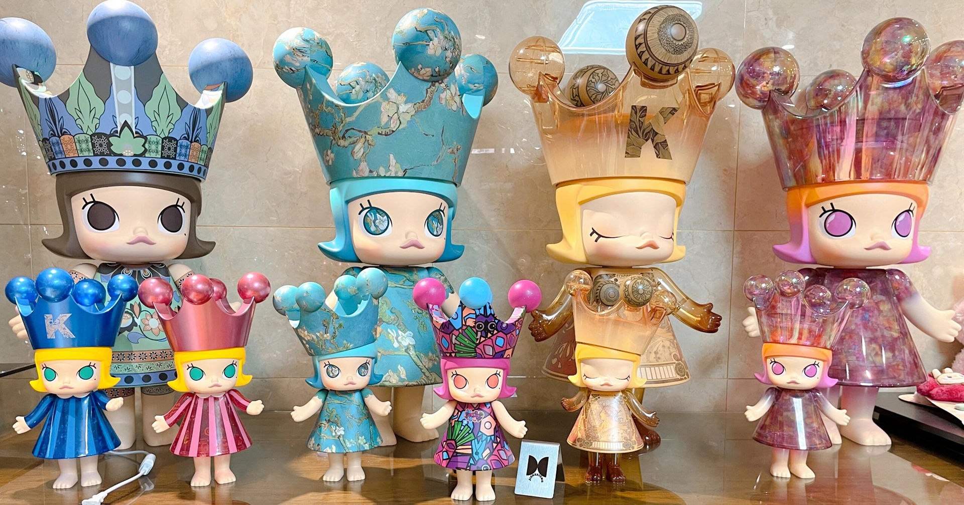 【】 royal molly 400% モネ 睡蓮 フィギュア POPMART泡泡瑪特MEGA ROYAL MOLLY 400% 莫奈-睡蓮– TOYLAND