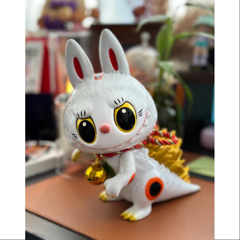 Labubu The Monsters Gojimomo Maneki LIMITED – TOYSEZ