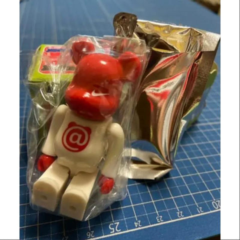 Bearbrick Series 5 Super Secret NIKE 20th Air Force 1 100% Bearbrick Series 5 Super Secret NIKE 20th Air Force 1 100%