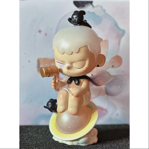 KUBO Cosmic Dreamwalk Figurine Art Toy 2024 Limited KUBO Cosmic Dreamwalk Figurine Art Toy 2024 Limited