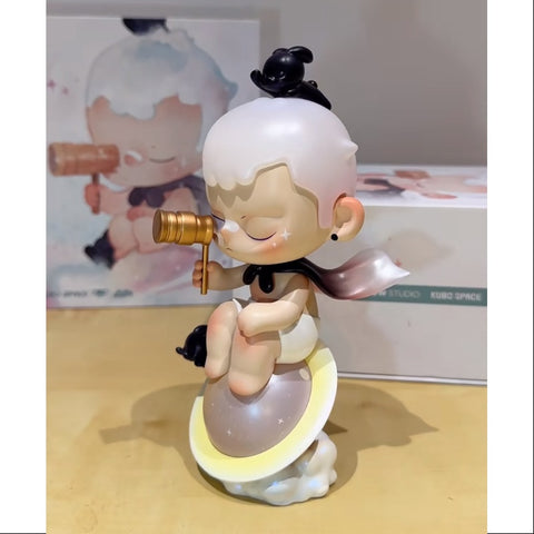 KUBO Cosmic Dreamwalk Figurine Art Toy 2024 Limited KUBO Cosmic Dreamwalk Figurine Art Toy 2024 Limited