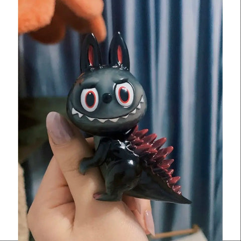 Labubu The Monsters Kaiju Hunting Series 2.0 Series Gojimomo Special edition(1/72) Labubu The Monsters Kaiju Hunting Series 2.0 Series Gojimomo Special edition(1/72)