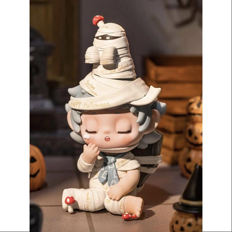 FAYA Hide in the Moments Series Secret Closed on Halloween (1/120) FAYA Hide in the Moments Series Secret Closed on Halloween (1/120)