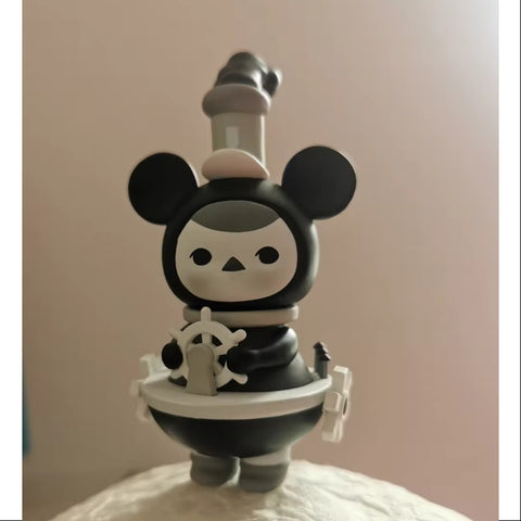 PUCKY Mickey Family Series Secret Steamboat Willie(1/144) PUCKY Mickey Family Series Secret Steamboat Willie(1/144)