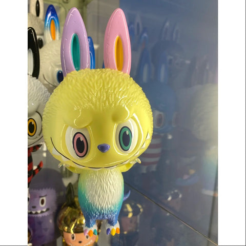 Labubu The Monsters Zimomo Rox 2020 STS LIMITED(Glow in Dark) Labubu The Monsters Zimomo Rox 2020 STS LIMITED(Glow in Dark)