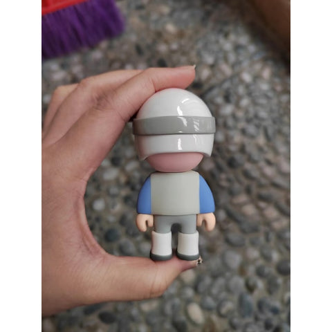 FARMER BOB Travel Around The World Series Top Of The Hill FARMER BOB Travel Around The World Series Top Of The Hill