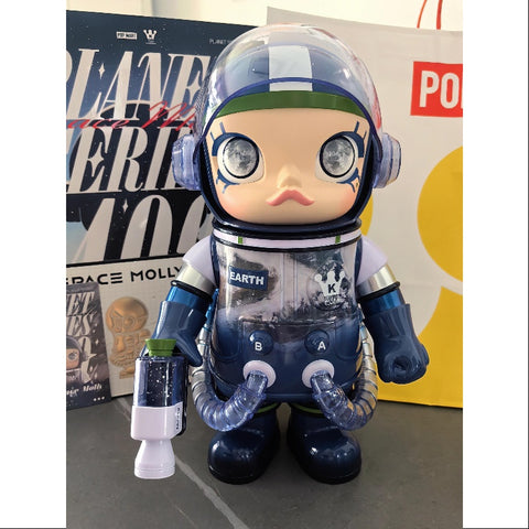 MEGA SPACE MOLLY 400% Planet Series Super Secret Earth 2023 LIMITED MEGA SPACE MOLLY 400% Planet Series Super Secret Earth 2023 LIMITED