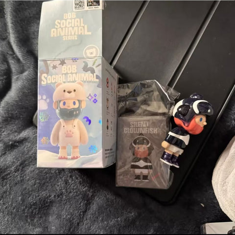 FARMER BOB Social Animal Series Surprise Silent Clownfish FARMER BOB Social Animal Series Surprise Silent Clownfish