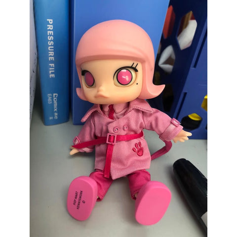 Molly x Pink Panther Action Figure Molly x Pink Panther Action Figure