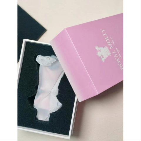 MEGA ROYAL MOLLY 100% Rouge China Ceramics Art Toy 2024 Limited MEGA ROYAL MOLLY 100% Rouge China Ceramics Art Toy 2024 Limited