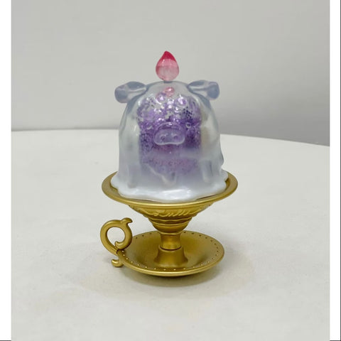 LuLu the Piggy The Pigchelin Restaurant Series Candle LuLu the Piggy The Pigchelin Restaurant Series Candle