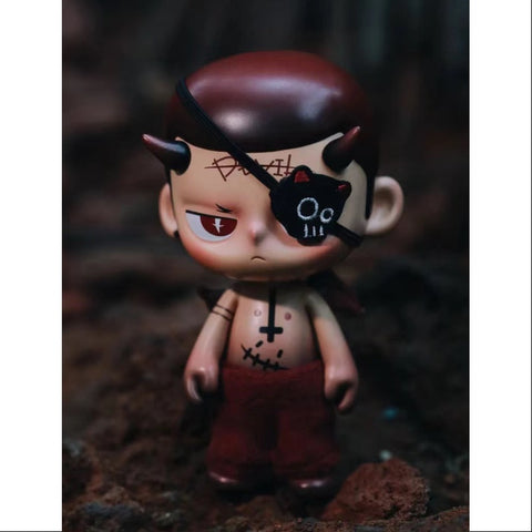 KUBO Devil Figurine Art Toy 2022 Limited KUBO Devil Figurine Art Toy 2022 Limited