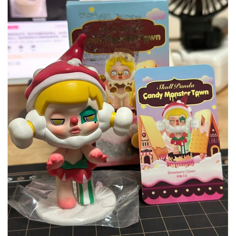 Skullpanda Candy Monster Town Series Strawberry Clown Skullpanda Candy Monster Town Series Strawberry Clown