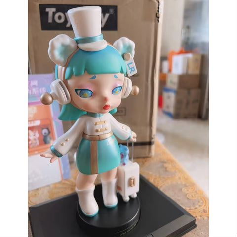 Laura The Interstellar Navigator 200% Figurine ToyCity 2023 Limited Laura The Interstellar Navigator 200% Figurine ToyCity 2023 Limited