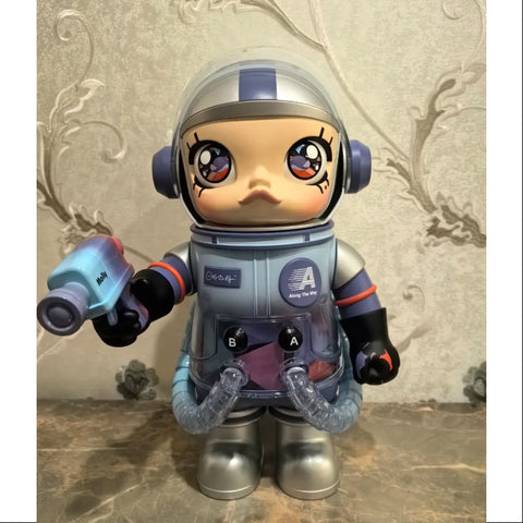 MEGA SPACE MOLLY 400% Louis De Guzman 2024 LIMITED MEGA SPACE MOLLY 400% Louis De Guzman 2024 LIMITED