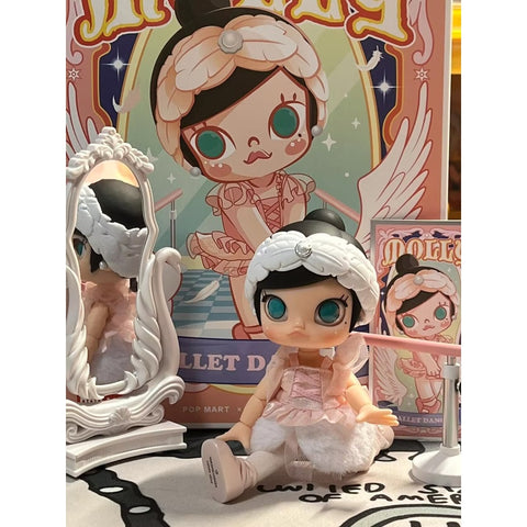 MOLLY Ballet Dancer Action Figure MOLLY Ballet Dancer Action Figure