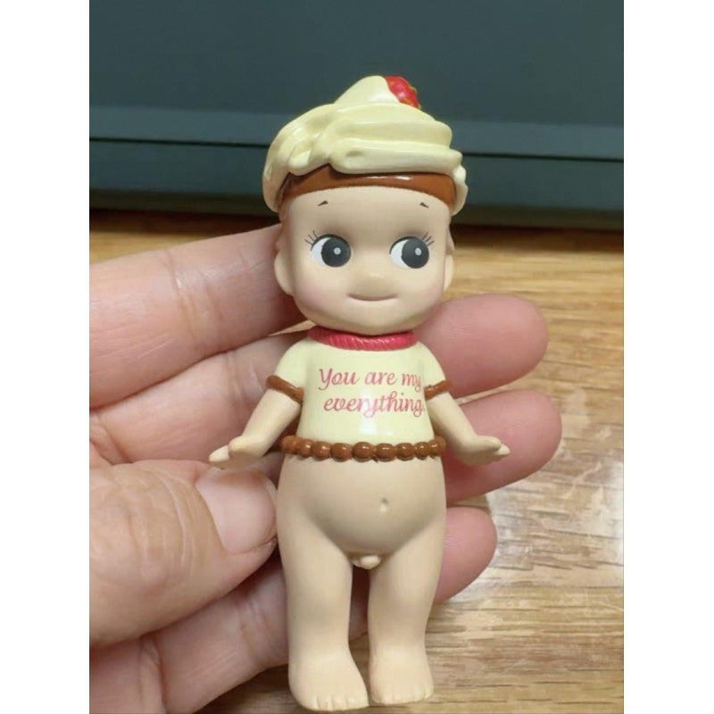 Sonny Angel Valentines Day Series 2016: Strawberry Chocolate