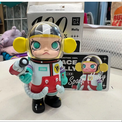 SPACE MOLLY MEGA 100% Series 1 Little Painter SPACE MOLLY MEGA 100% Series 1 Little Painter