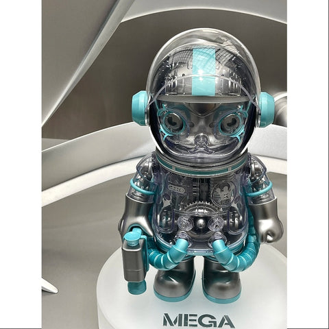 MEGA SPACE MOLLY 400% Robot 2025 Limited Edition MEGA SPACE MOLLY 400% Robot 2025 Limited Edition