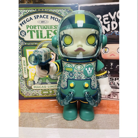 MEGA SPACE MOLLY 400% Portuguese Tiles 2025 Limited Edition MEGA SPACE MOLLY 400% Portuguese Tiles 2025 Limited Edition