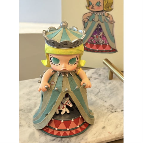 MOLLY The Endless Eden 2025 Limited Edition MOLLY The Endless Eden 2025 Limited Edition