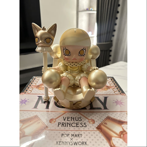 MOLLY Venus Princess 2025 Limited Edition MOLLY Venus Princess 2025 Limited Edition
