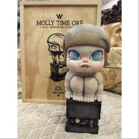 MOLLY Time Ore Sculpture 2025 Limited Edition MOLLY Time Ore Sculpture 2025 Limited Edition