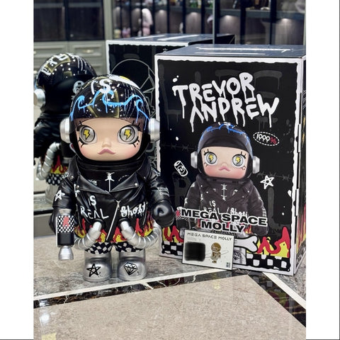 MEGA SPACE MOLLY 1000% Trevor Andrew 2.0 2025 Limited Edition MEGA SPACE MOLLY 1000% Trevor Andrew 2.0 2025 Limited Edition