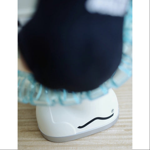 MEGA SPACE MOLLY 400% VANS 2025 Limited Edition MEGA SPACE MOLLY 400% VANS 2025 Limited Edition