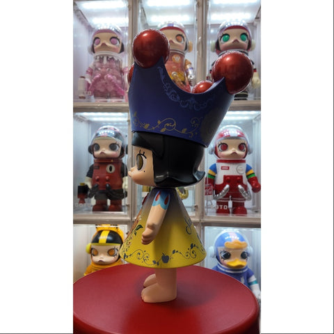 MEGA ROYAL MOLLY 400% Disney Snow White 2025 Limited Edition MEGA ROYAL MOLLY 400% Disney Snow White 2025 Limited Edition