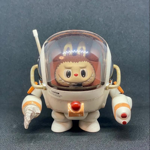 Labubu The Monsters X Kow Yokoyama Ma.k. Series Sun Rising Labubu The Monsters X Kow Yokoyama Ma.k. Series Sun Rising