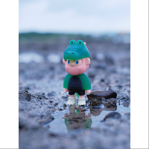 FARMER BOB Social Animal Series Exact Alligator FARMER BOB Social Animal Series Exact Alligator