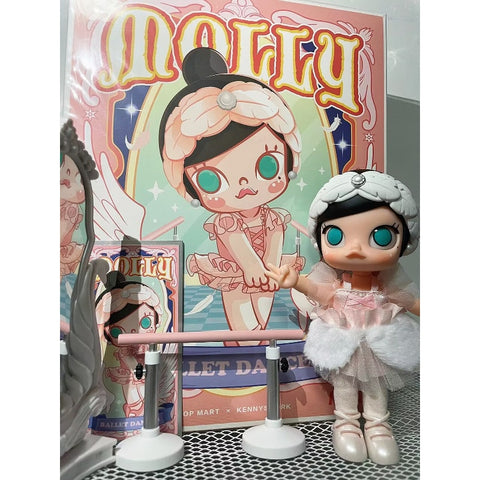 MOLLY Ballet Dancer Action Figure MOLLY Ballet Dancer Action Figure