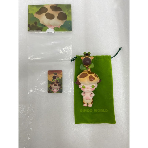DIMOO Giraffe Plus Limited Figure DIMOO Giraffe Plus Limited Figure