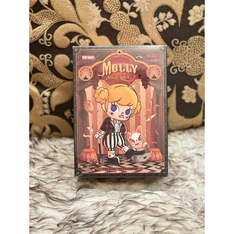 MOLLY Magic Show Action Figure MOLLY Magic Show Action Figure
