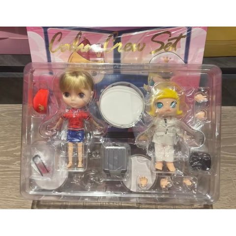 Molly x Blythe Cabin Crew Action Figure Set Molly x Blythe Cabin Crew Action Figure Set