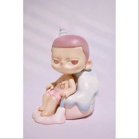 KUBO Birthday Cake 2 Years Old Figurine Art Toy 2023 Limited KUBO Birthday Cake 2 Years Old Figurine Art Toy 2023 Limited