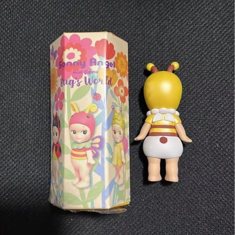Sonny Angel Bug‘s World Series Secret Bee Sonny Angel Bug‘s World Series Secret Bee