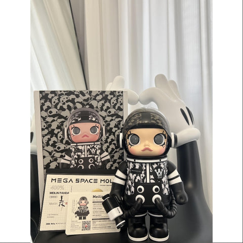 MEGA SPACE MOLLY 400% Meilin Panda 2023 LIMITED MEGA SPACE MOLLY 400% Meilin Panda 2023 LIMITED