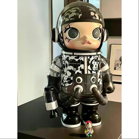 MEGA SPACE MOLLY 1000% Meilin Panda 2023 LIMITED MEGA SPACE MOLLY 1000% Meilin Panda 2023 LIMITED