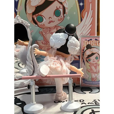 MOLLY Ballet Dancer Action Figure MOLLY Ballet Dancer Action Figure