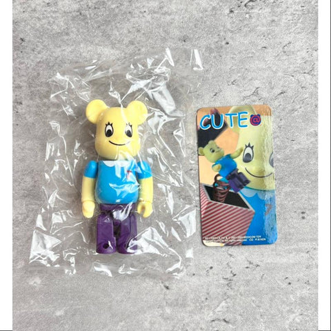 Bearbrick Series 7 CUTE Girl S07 100% Bearbrick Series 7 CUTE Girl S07 100%