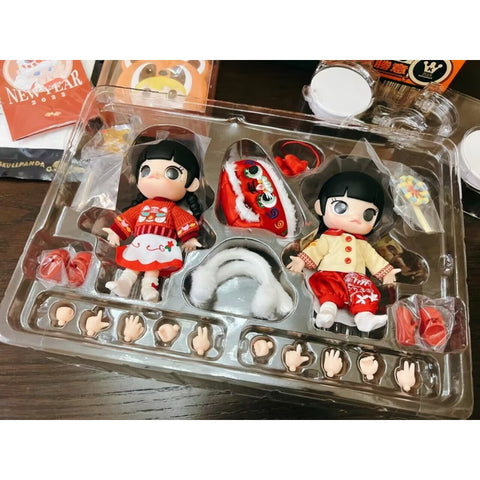 Molly Chinese New Year 2022 x Kennyswork Action Figure Molly Chinese New Year 2022 x Kennyswork Action Figure