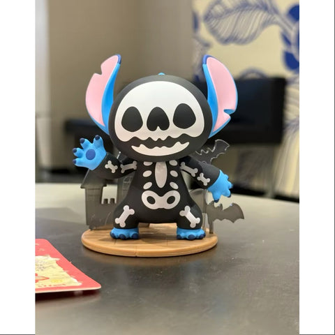 Disney Stitch Weird Diary Series Secret Skull Monster(1/96) Disney Stitch Weird Diary Series Secret Skull Monster(1/96)