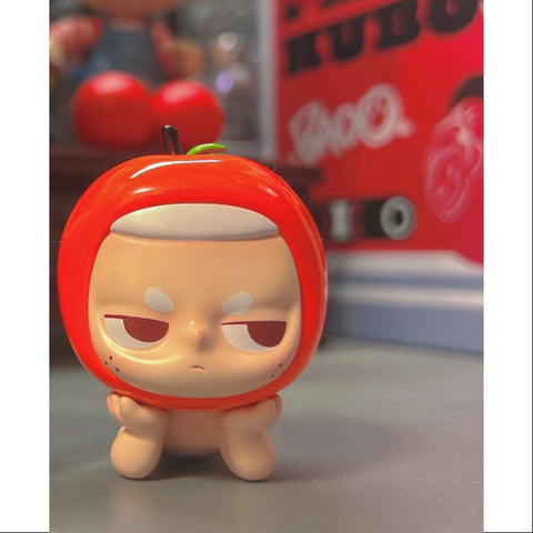 KUBO Apple Figurine Art Toy 2023 Limited KUBO Apple Figurine Art Toy 2023 Limited