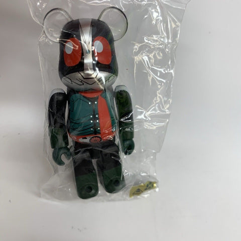 Bearbrick Series 46 Secret Hero Masked Kamen Rider Variant 100% Bearbrick Series 46 Secret Hero Masked Kamen Rider Variant 100%