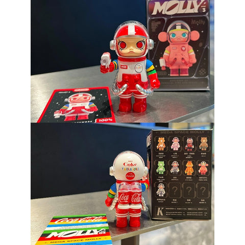 SPACE MOLLY MEGA 100% Series 3 Secret TEAM COCA-COLA SPACE MOLLY MEGA 100% Series 3 Secret TEAM COCA-COLA